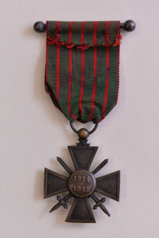 Médaille militaire, Croix de guerre, décernée à Léo Deleuze