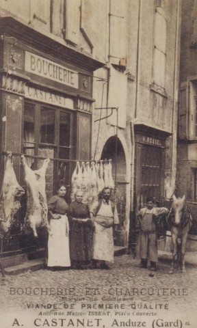 Boucherie et charcuterie A. Castanet, ancienne Maison Issert place couverte