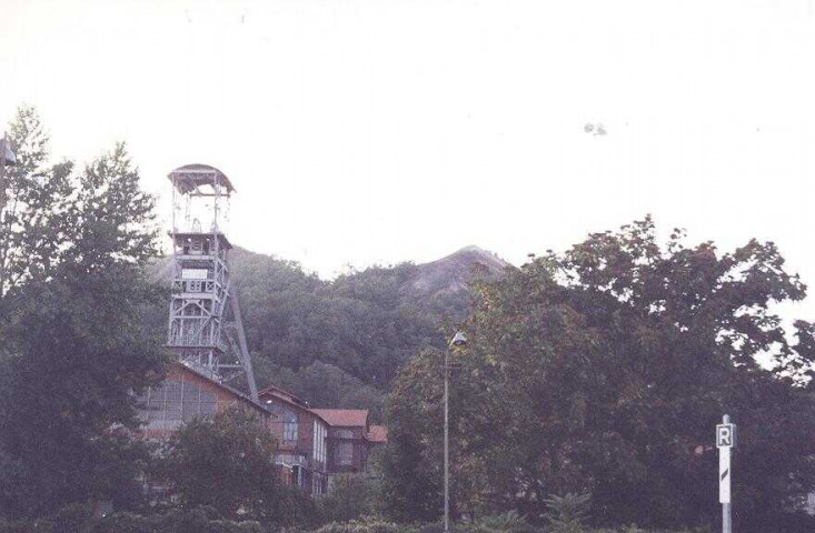 Rochebelle : Le terril - le crassier - et ses alentours