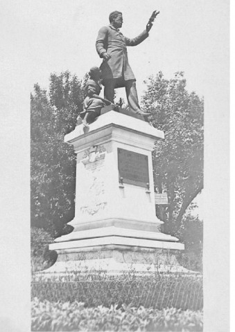 Statue de Pasteur