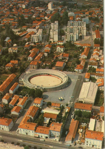 Les arènes. Vue aérienne