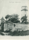 La tour Pouget au lendemain de la première Guerre Mondiale. Elle est décapitée et présente un abri à son sommet