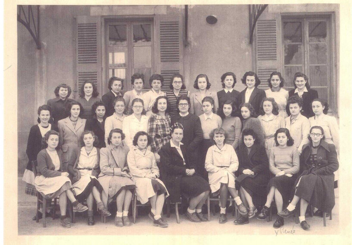 Gabrielle Mosnier, professeur de philosophie, classe de philosophie lycée Feuchères de Nîmes