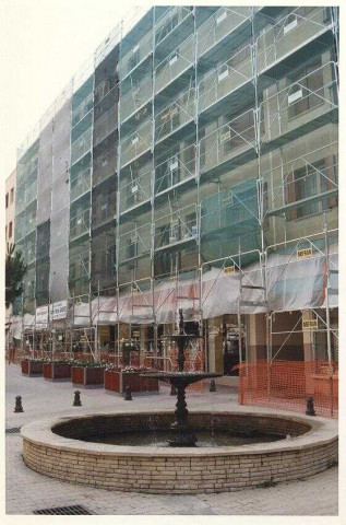 Immeuble rue Jean Castagno, côté magasin Sport 2000, ancien emplacement du Collège de Jeunes Filles