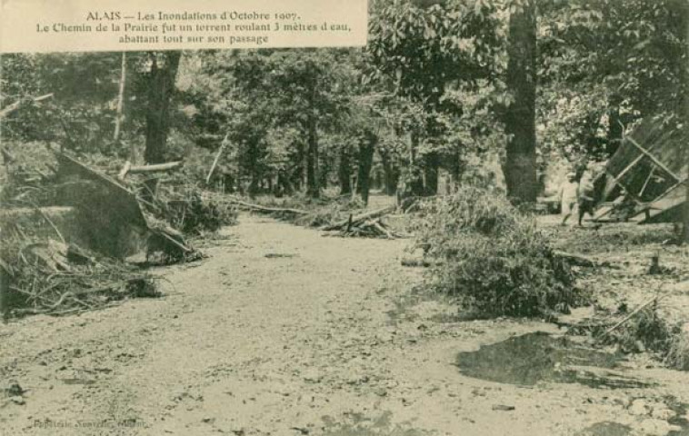 Inondations du 16 octobre 1907. Le chemin de la Prairie