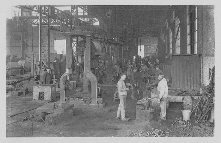 Vues intérieures des ateliers de construction