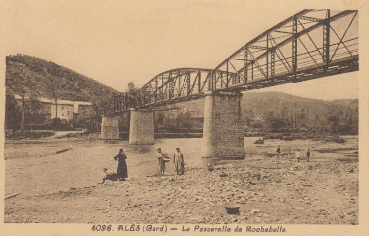 La passerelle de Rochebelle