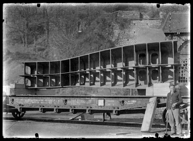 Marine Nationale : Talon d'étambot pour croiseur cuirassé de 35 tonnes (dim : 8,000x1,660x3,000 ; poids 8 990 kg)