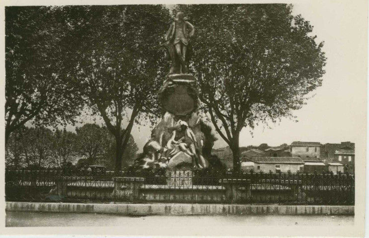 Monument Florian : Estelle et Némorin