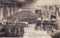 Usine de bas de soie. Salle des métiers. Maison Saby et Cie