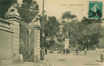 Entrée du jardin du Bosquet