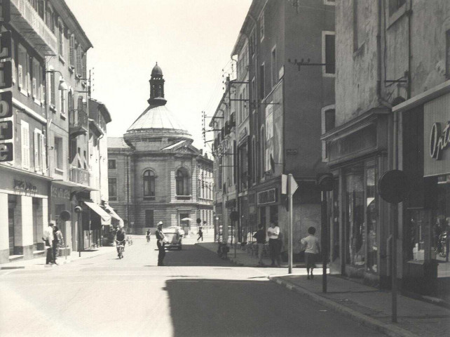 Lycée Jean-Baptiste Dumas avant sa démolition, vu de la rue Saint-Vincent 