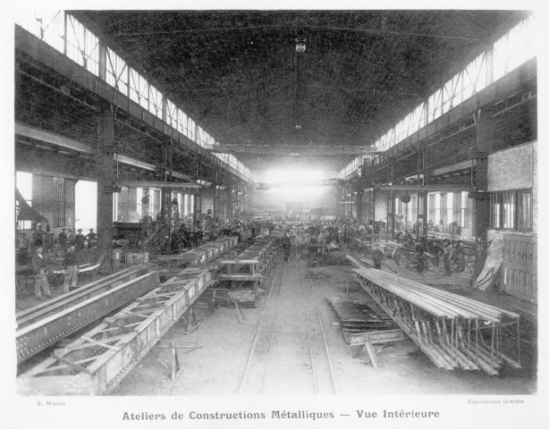 Ateliers des constructions métalliques. Vue intérieure
